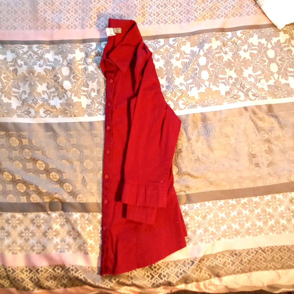 Mid Sleeve Button-Up